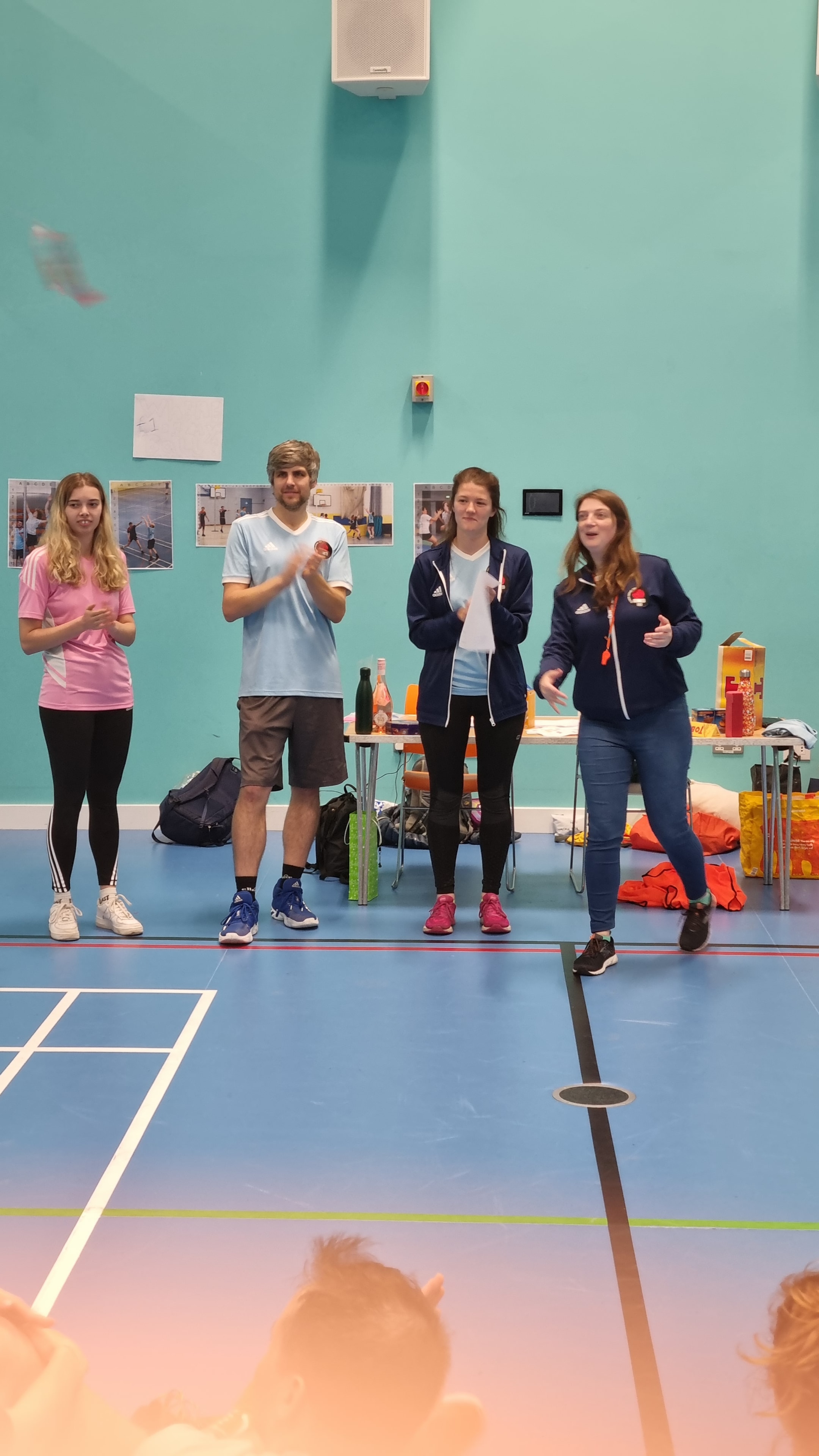 Glasgow Korfball Club team photo on court